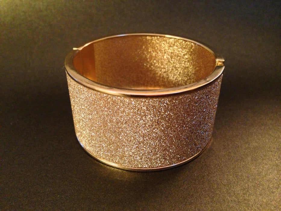 Tiffani Gold Bracelets (Circle)