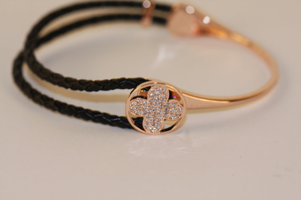 Rose Gold Clove Clasp Bracelet
