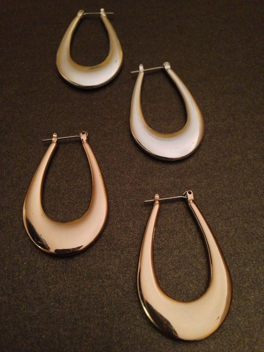 Metal Oval Hoop Earring