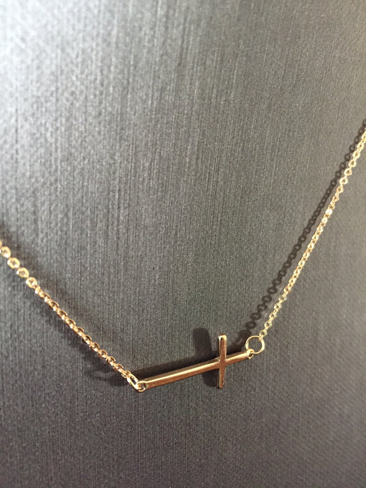 Side Cross Necklace (Gold)
