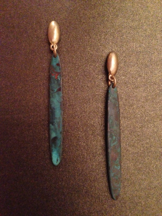 Hammered Metal Bar Earring
