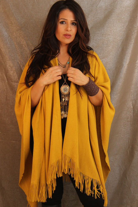 Saatchi Shawl (Mustard)