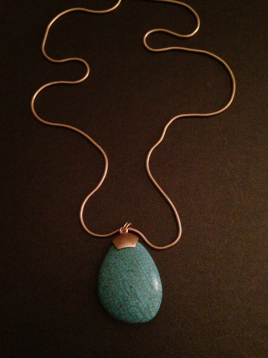 Semi Precious Stone Tourquois Teardrop Pendant Necklace