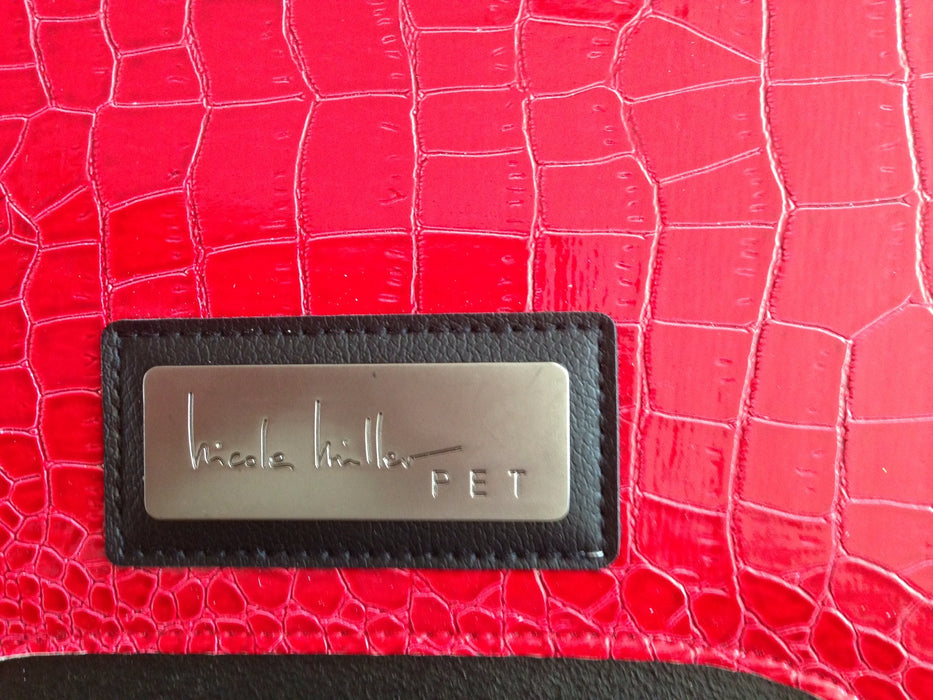 Red Croc Faux Leather Bowl Mat